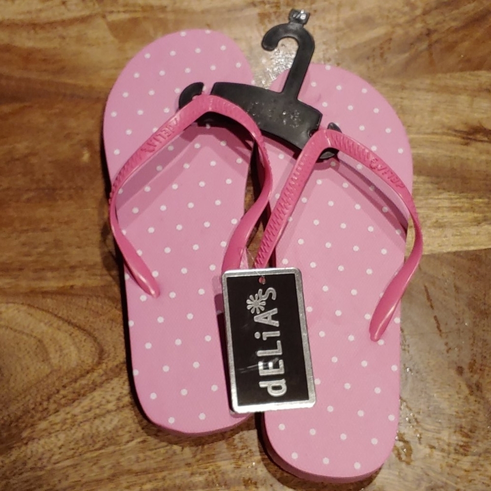 NWT 2/$10 dELiA*s Poka Dot Flip Flops